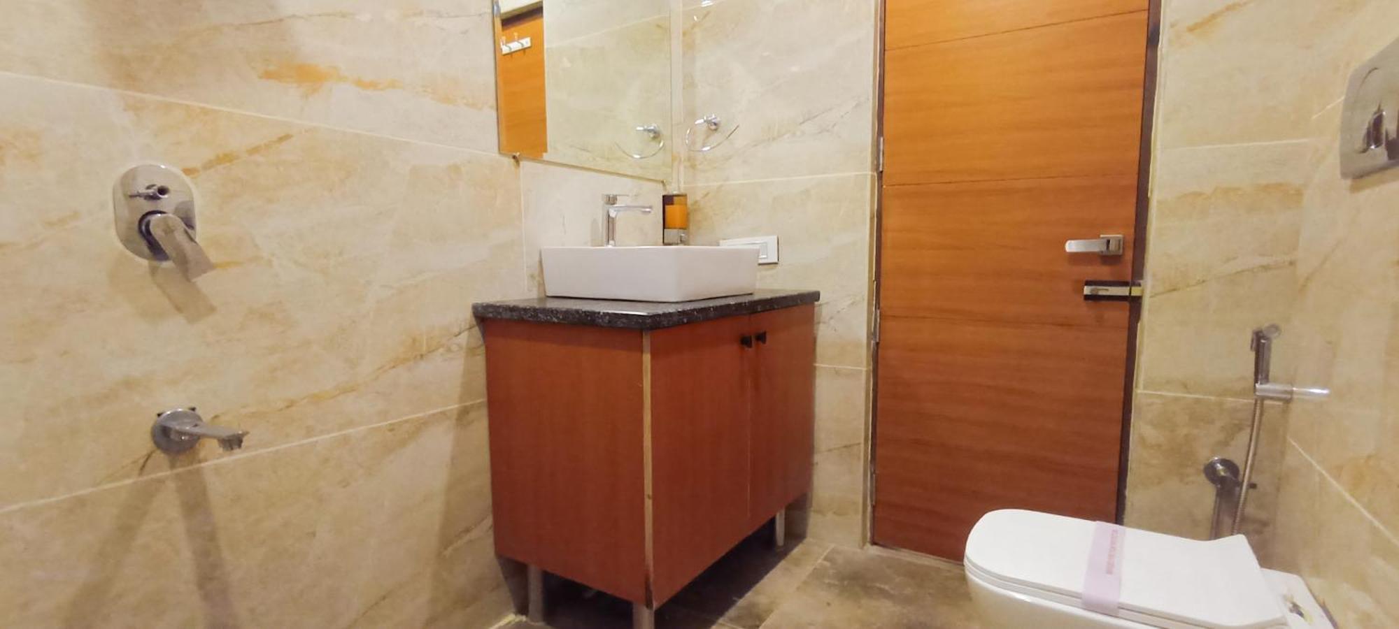 Hotel Lake View Chandigarh Ngoại thất bức ảnh